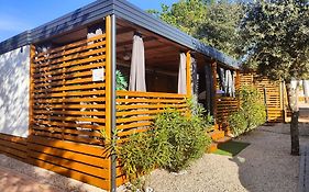Mobile Home Ami & Alen