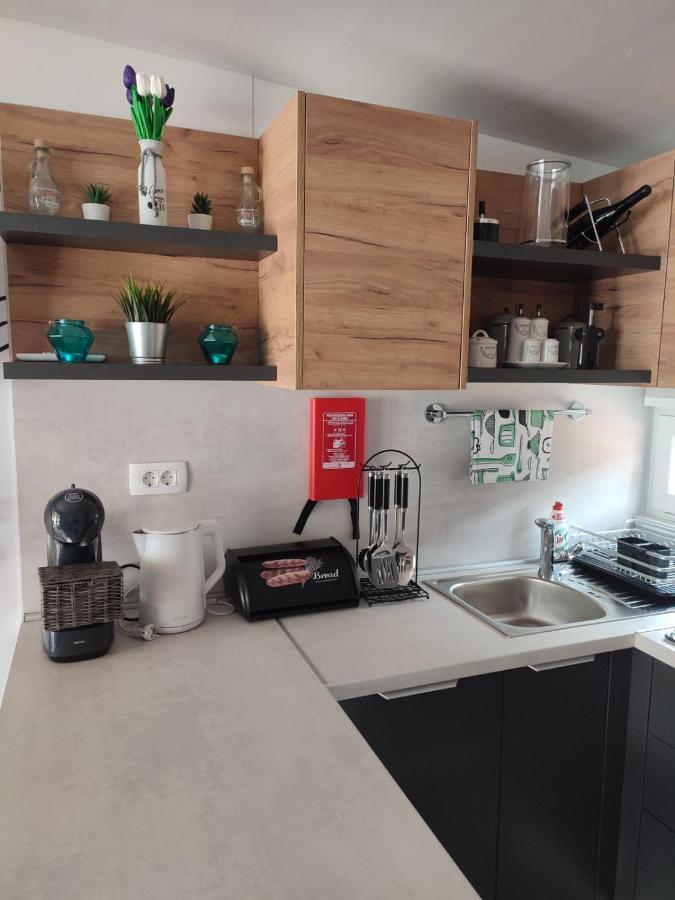 ביוגראד נה מורו Mobile Home Ami & Alen מראה חיצוני תמונה